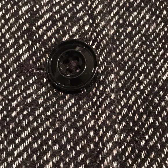 London Fog Black And White Single Breasted Coat Size Medium. EUC - Picture 4 of 6